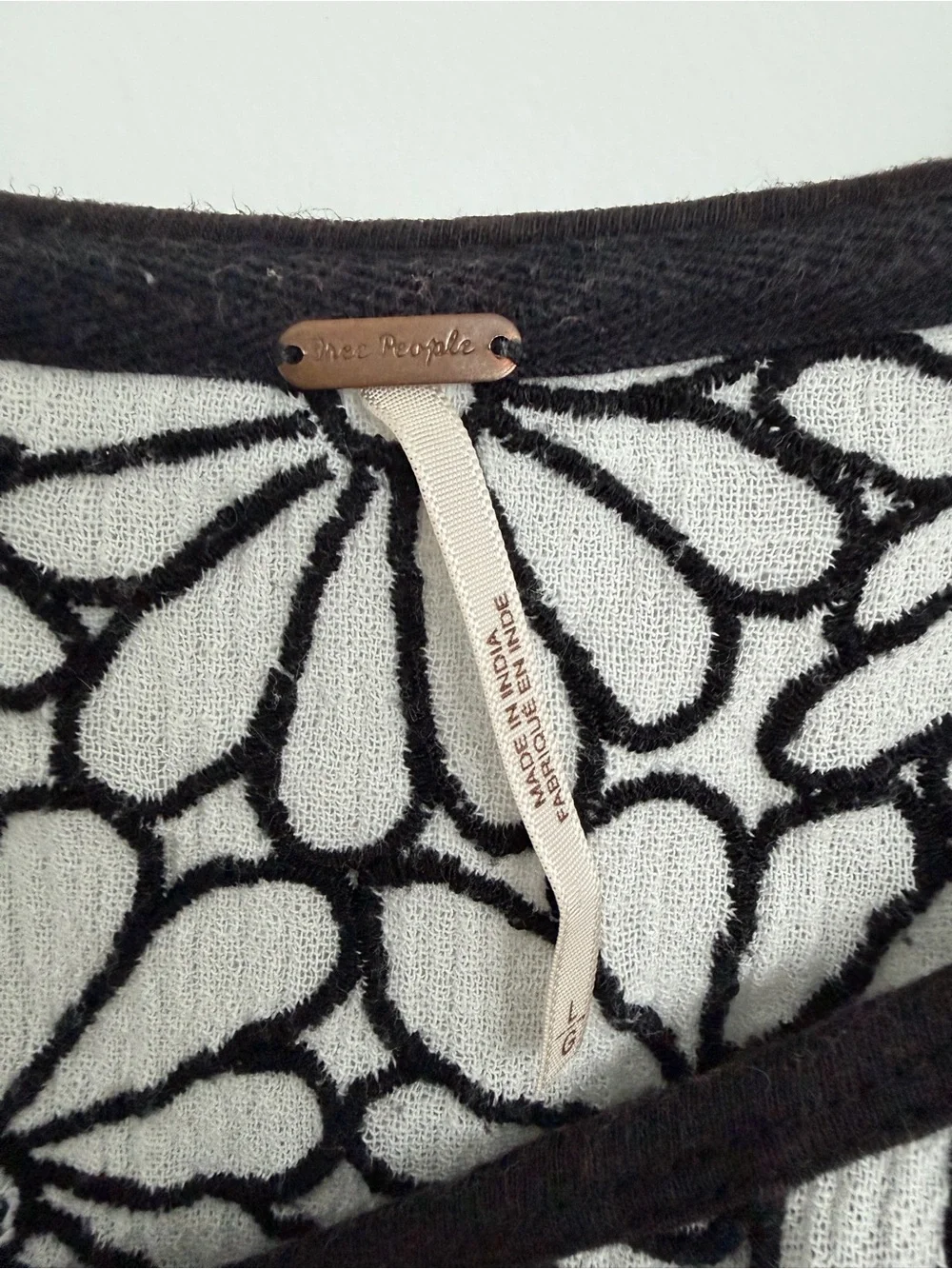 Free‎ People Georgia Bubble top Ivory with black Floral design large